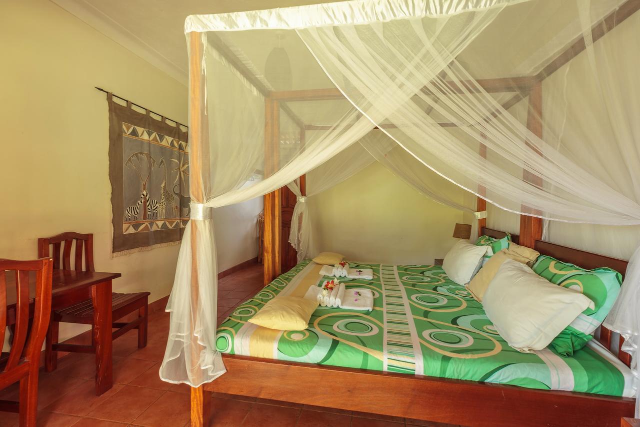 Airport Guesthouse Entebbe Luaran gambar