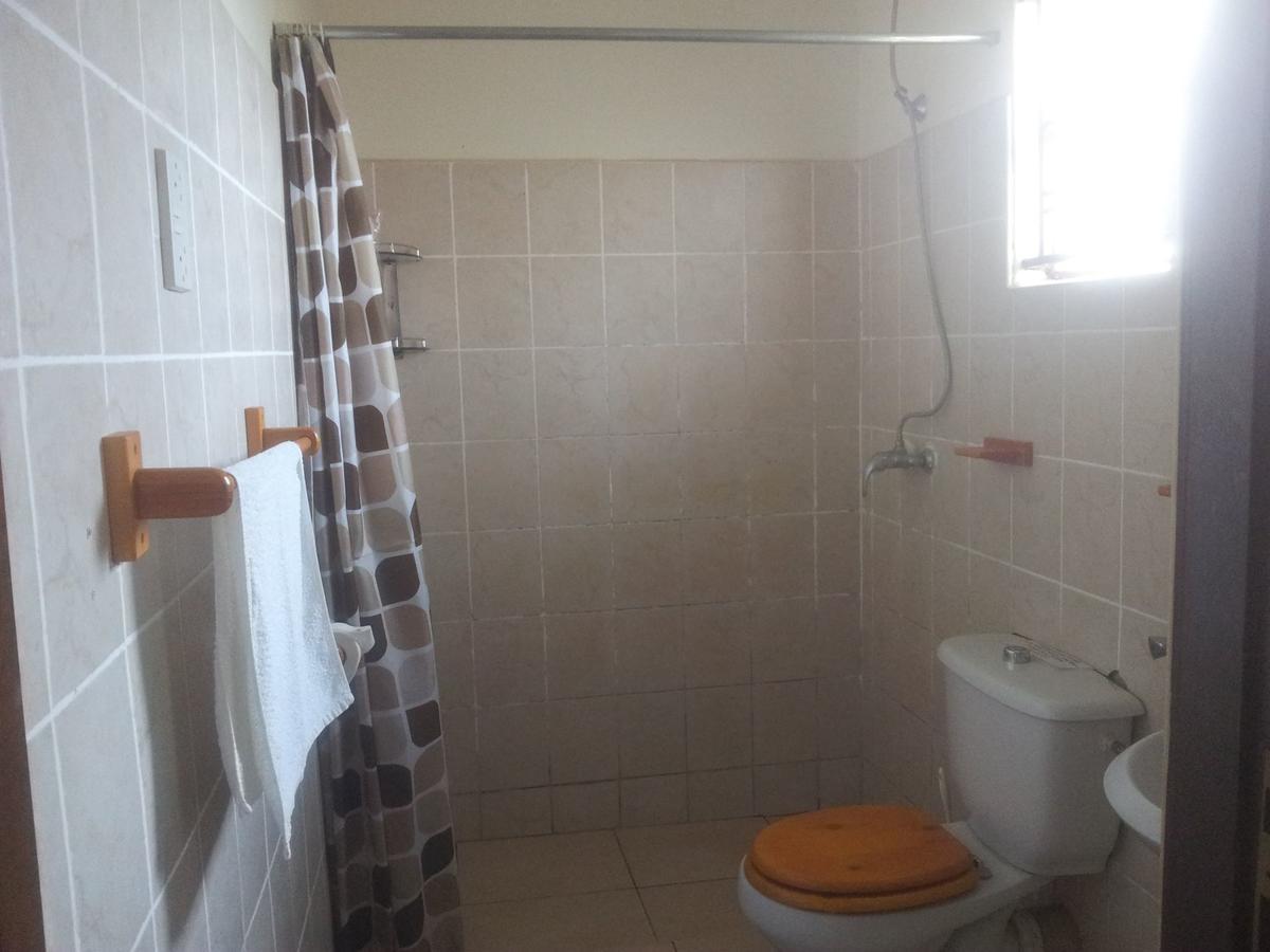 Airport Guesthouse Entebbe Luaran gambar